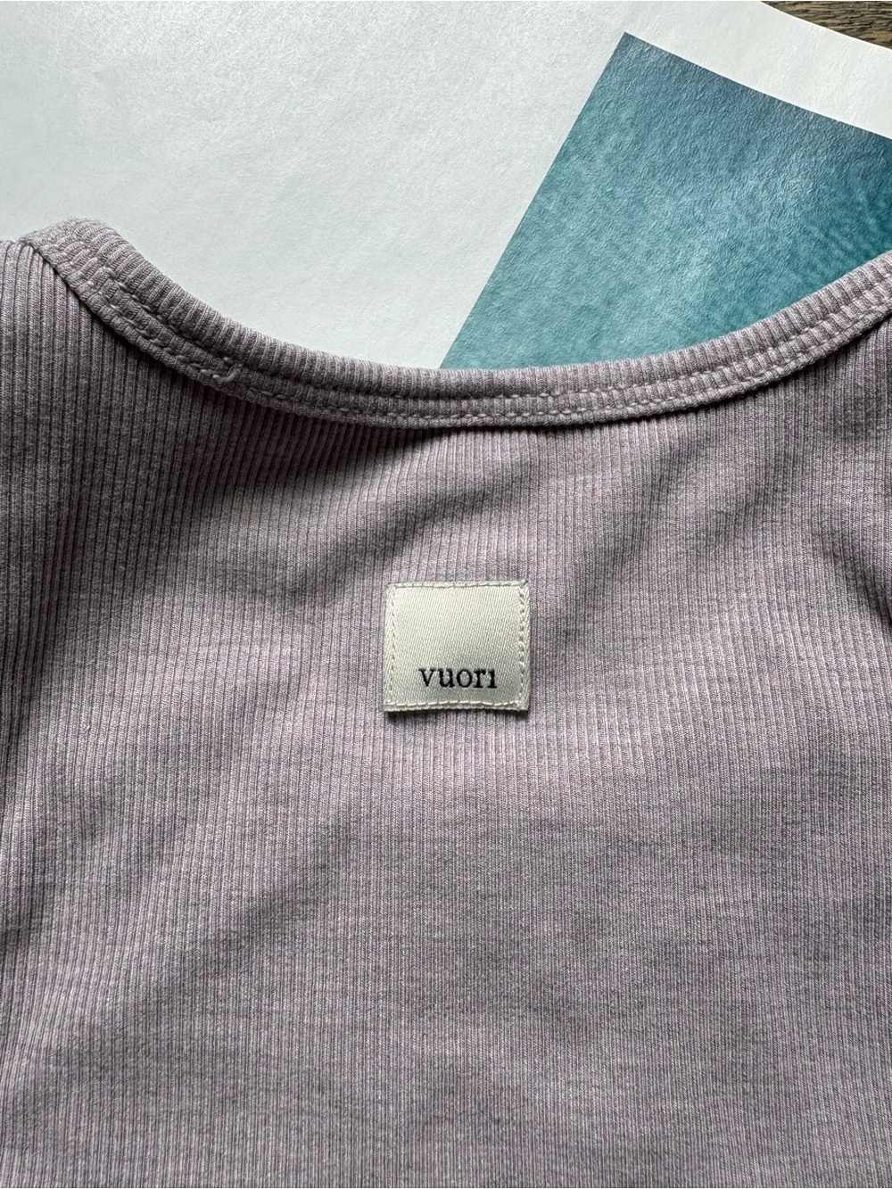 Vuori Pose Plyo Built-In Bra Cropped Tank Top Soft Rib Knit In Chia Size S - Picture 9 of 14